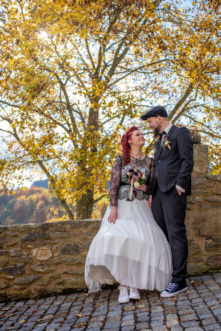 Hochzeit Burg Scharfenstein Fotoshooting Brautpaar