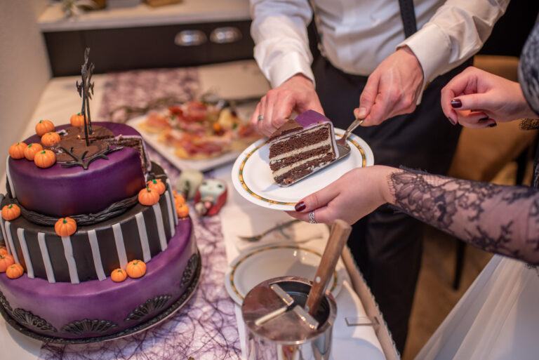 Hochzeit Olbernhau Saigerhütte Hochzeitsstorte Torteneck