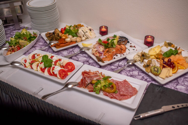 Hochzeit Olbernhau Saigerhütte Abendessen Buffet